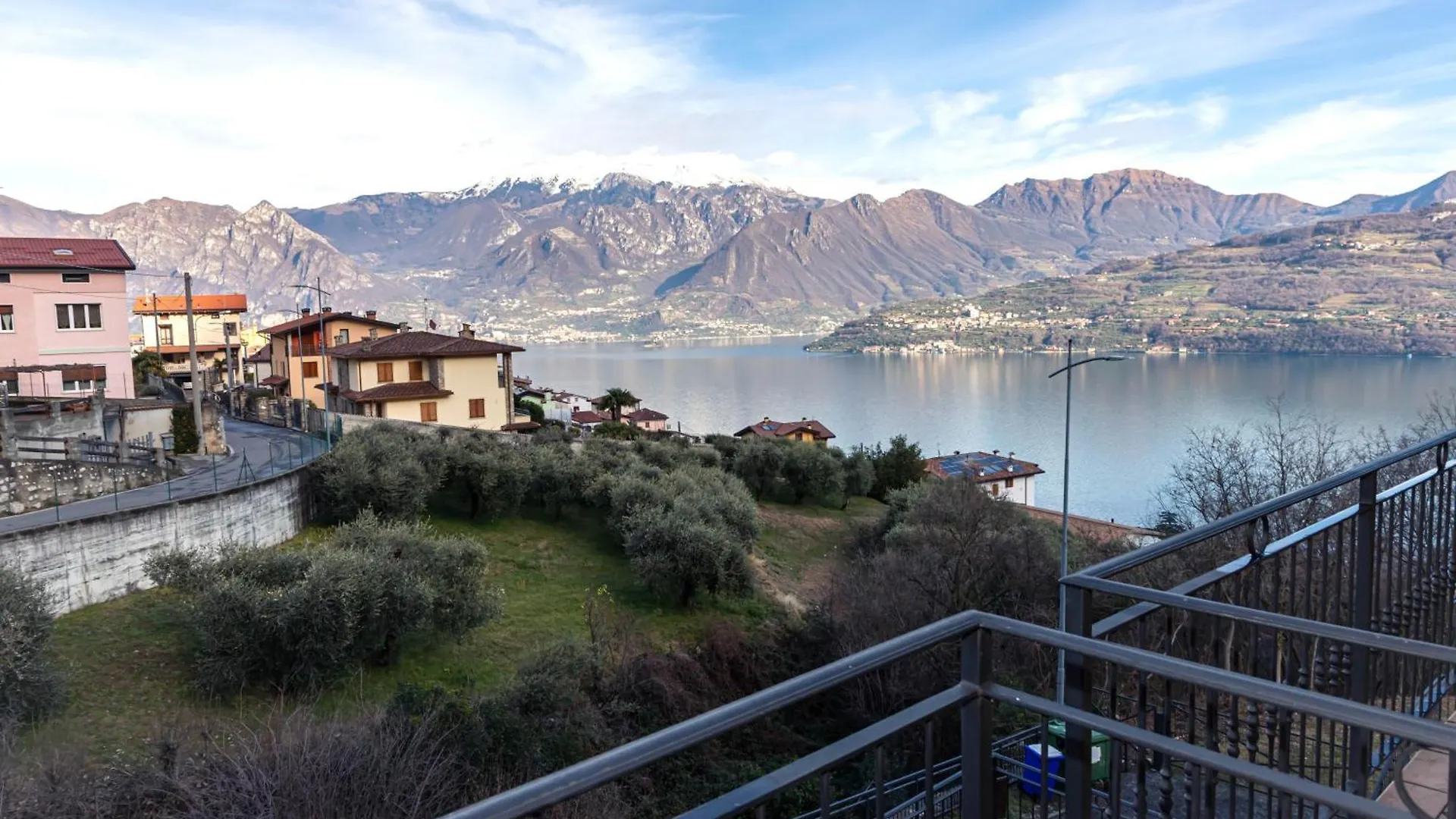 Lägenhet La Casa Di Gabry In Residence Con Piscina Comune Tavernola Bergamasca